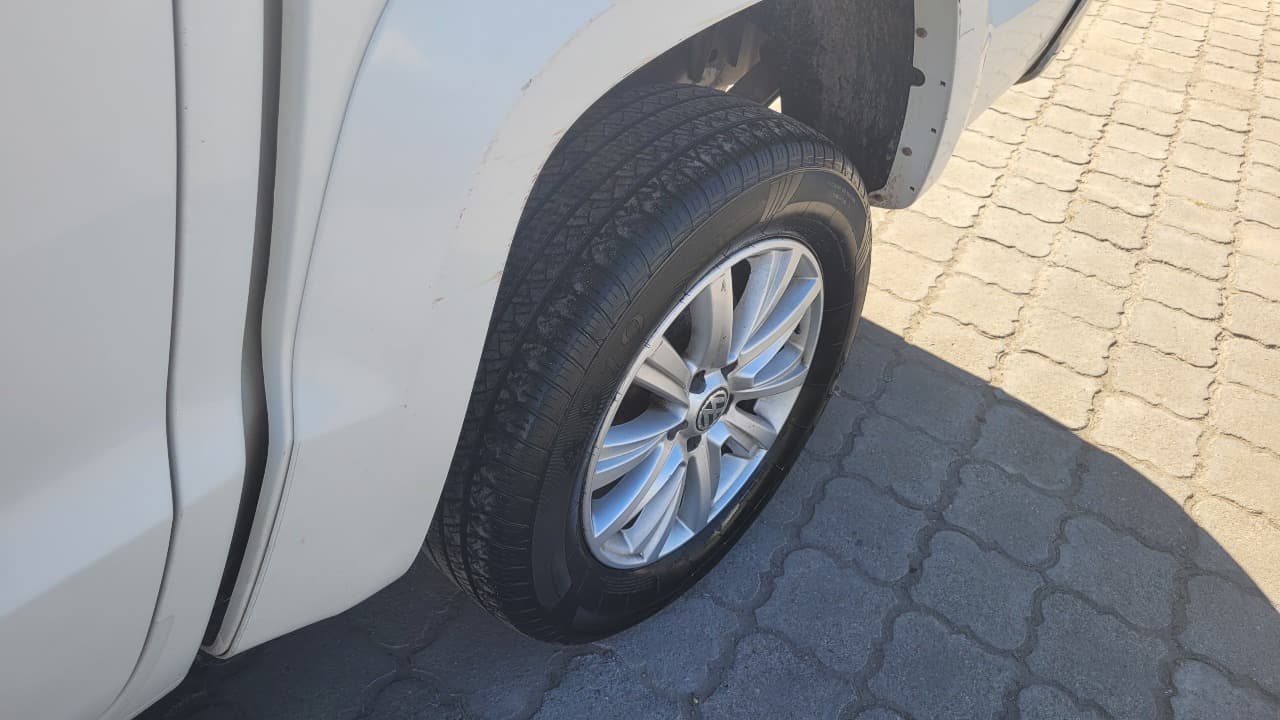 AMAROK HIGHLINE 4X4 FULL AUT. - view 12