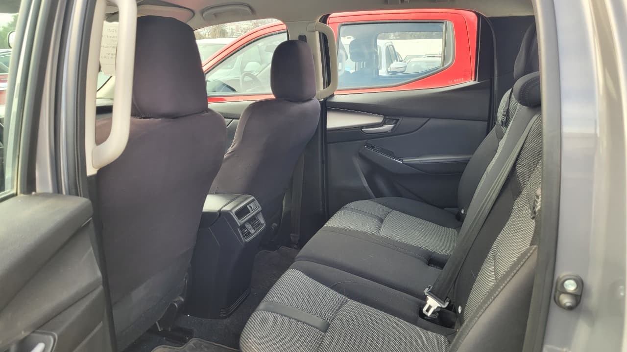 ALL NEW BT 50 4X4 3.0 FULL AUT. - view 12
