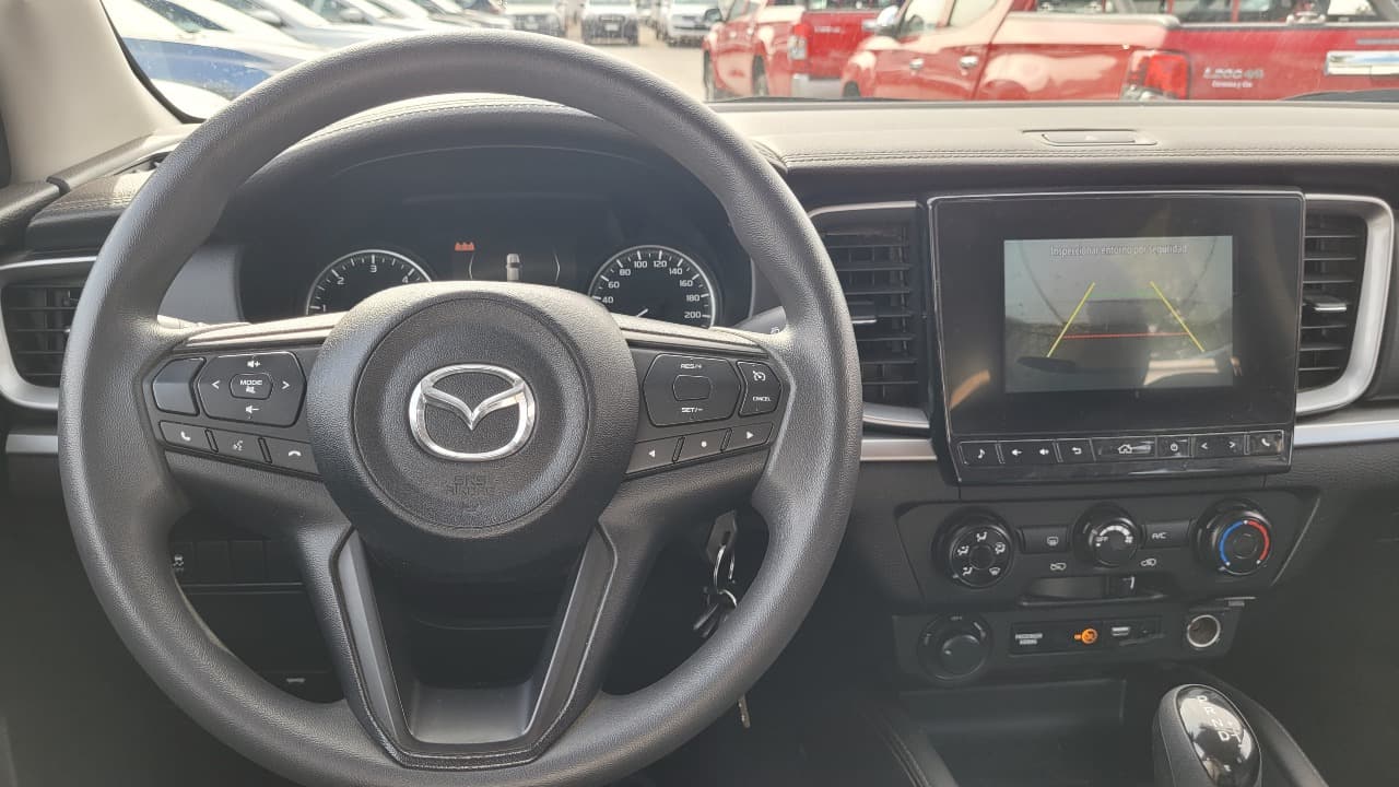 ALL NEW BT 50 4X4 3.0 FULL AUT. - view 15
