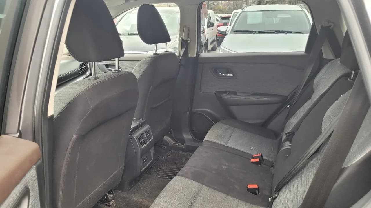 XTRAIL 4X2 7P CVT 2.5 FULL AUT. - view 14
