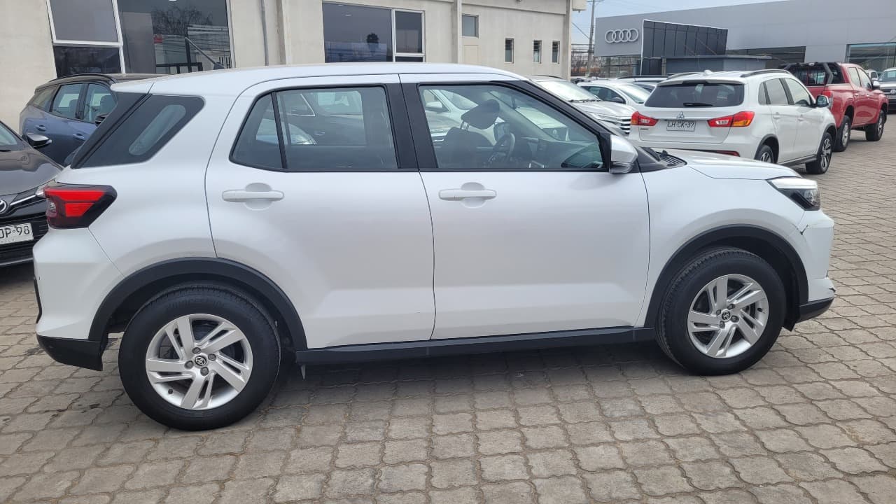 RAIZE CVT 1.2 FULL AUT. - view 8