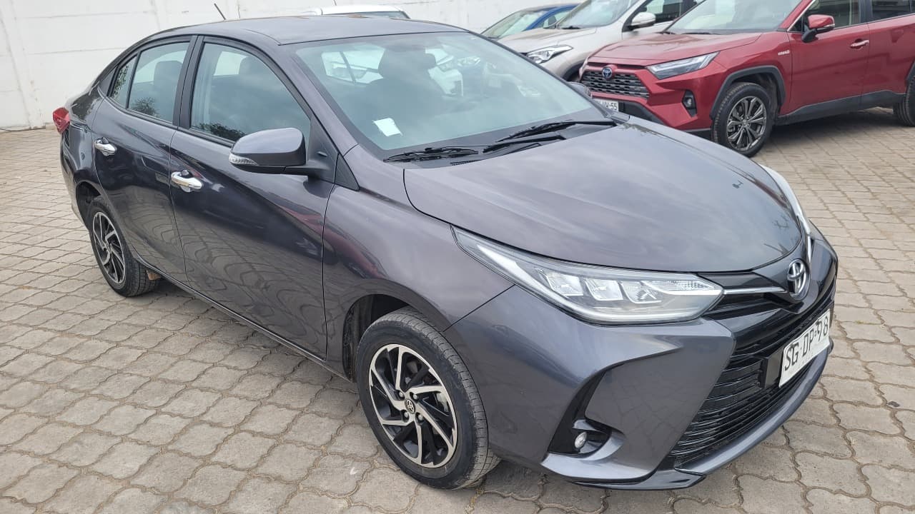 YARIS SEDAN OTTO 1.5 FULL MEC. - view 3
