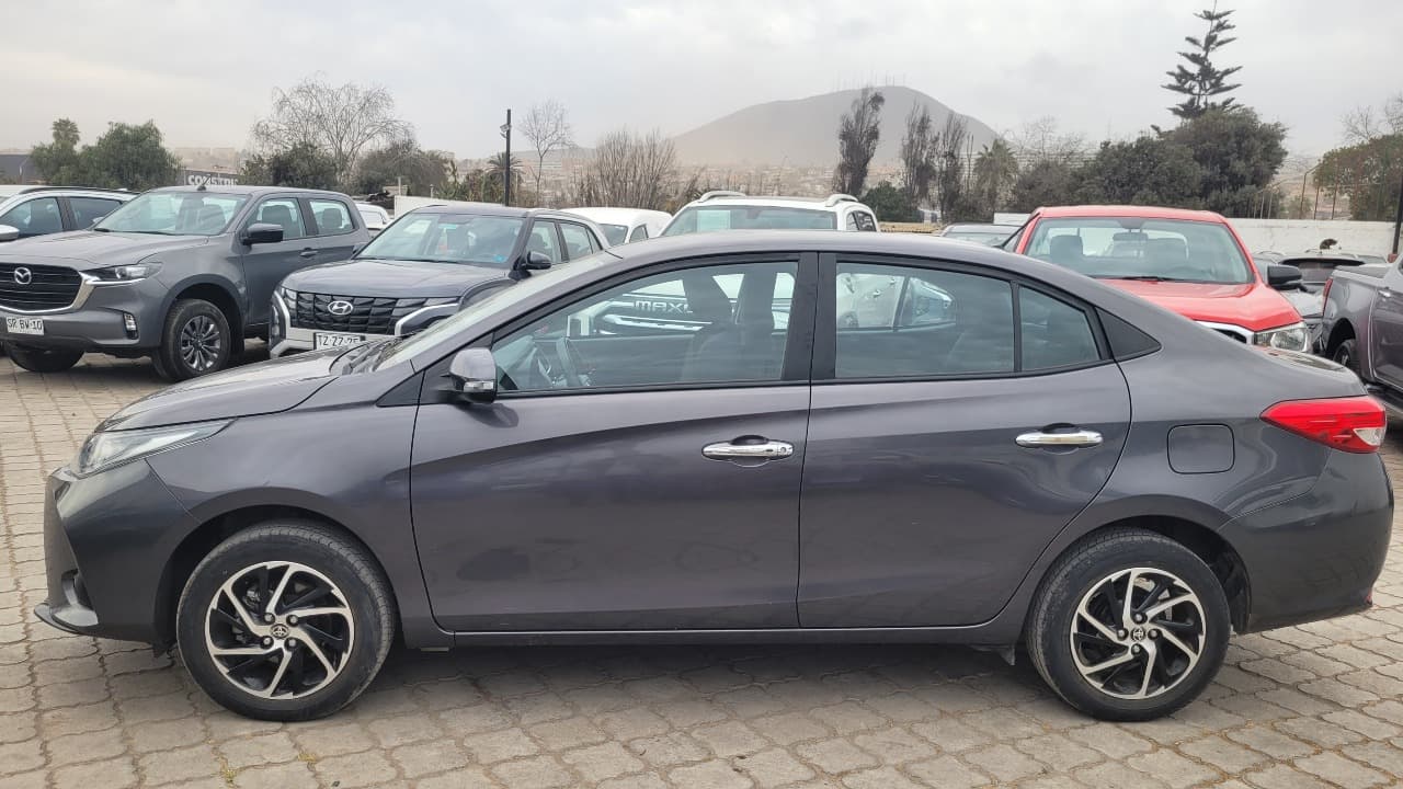 YARIS SEDAN OTTO 1.5 FULL MEC. - view 4