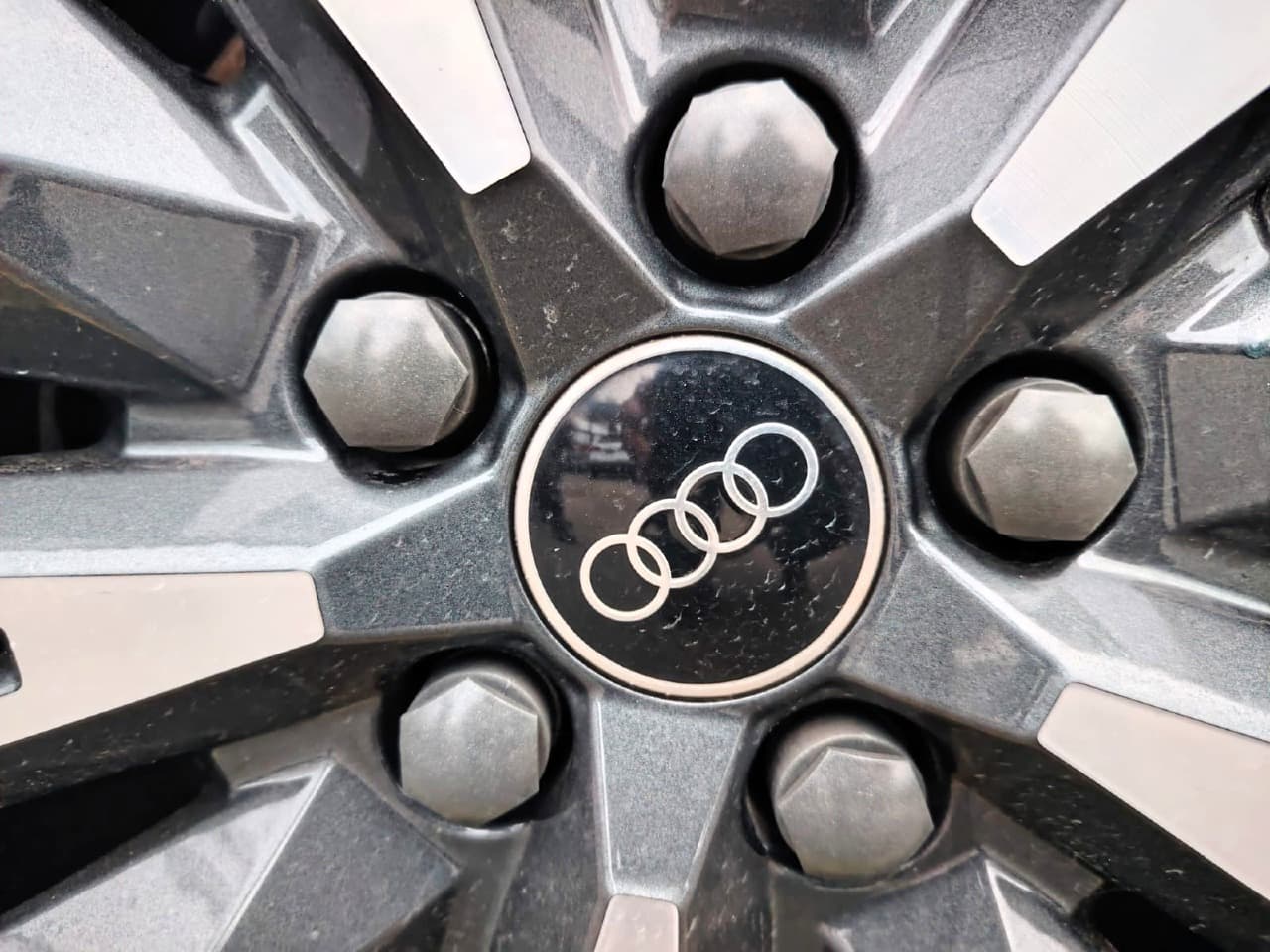 Q3 35 TFSI SLINE AUT. - view 10