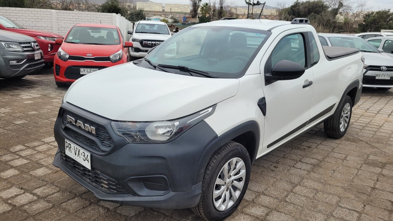 RAM 700 SLT CS 1.4 FULL MEC.