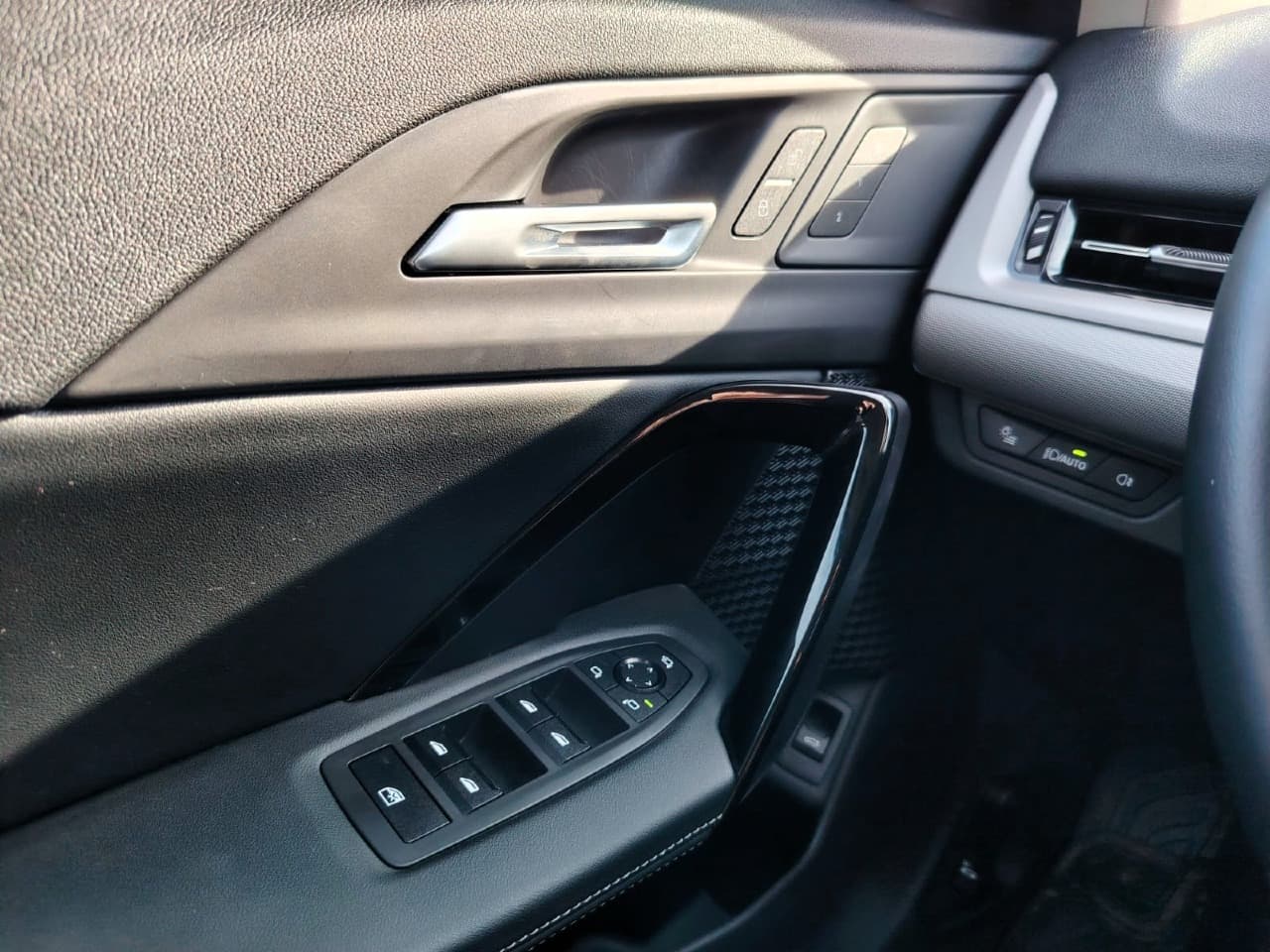 X1 SDRIVE 18I 4X2 1.5 TWIN POWER TURBO AUT.  - view 17
