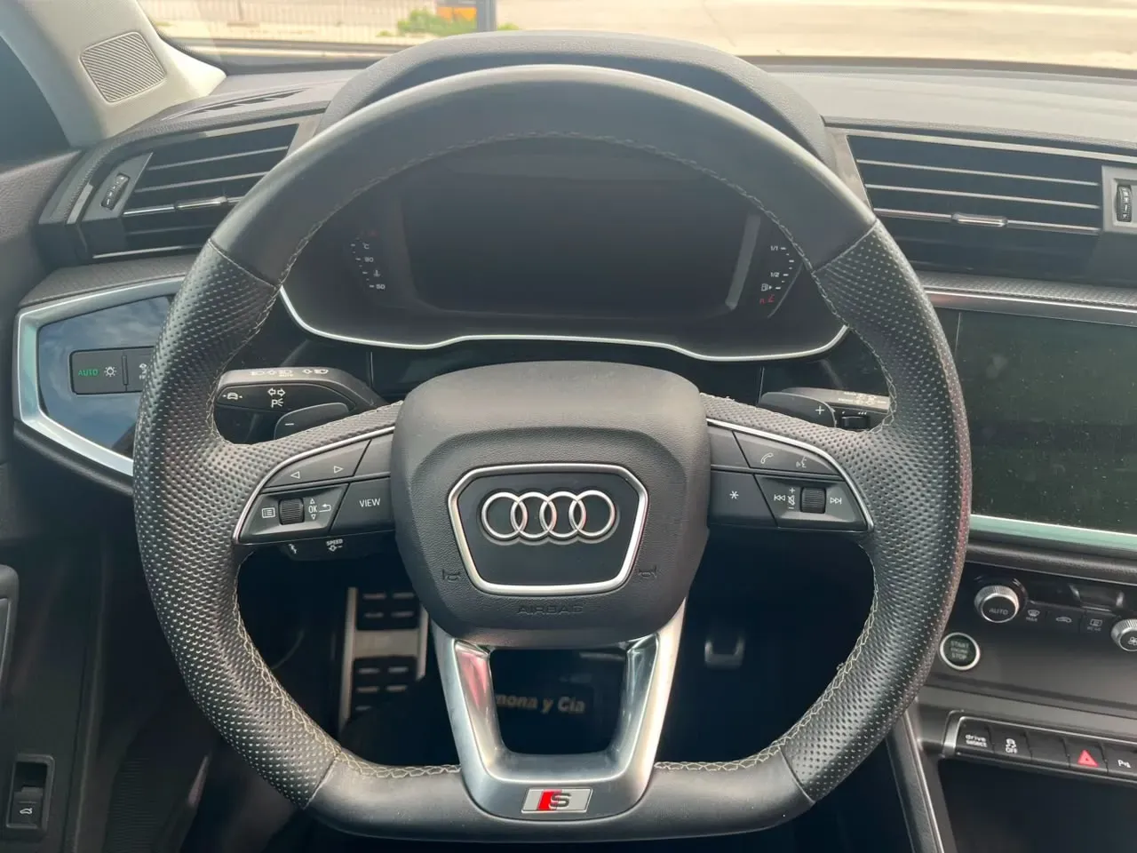 Q3 35 TFSI S-LINE 1.4 AUT - view 11
