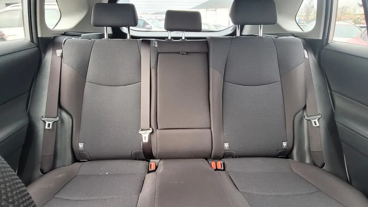 RAV4 4X2 2.0 FULL AUT. - view 15