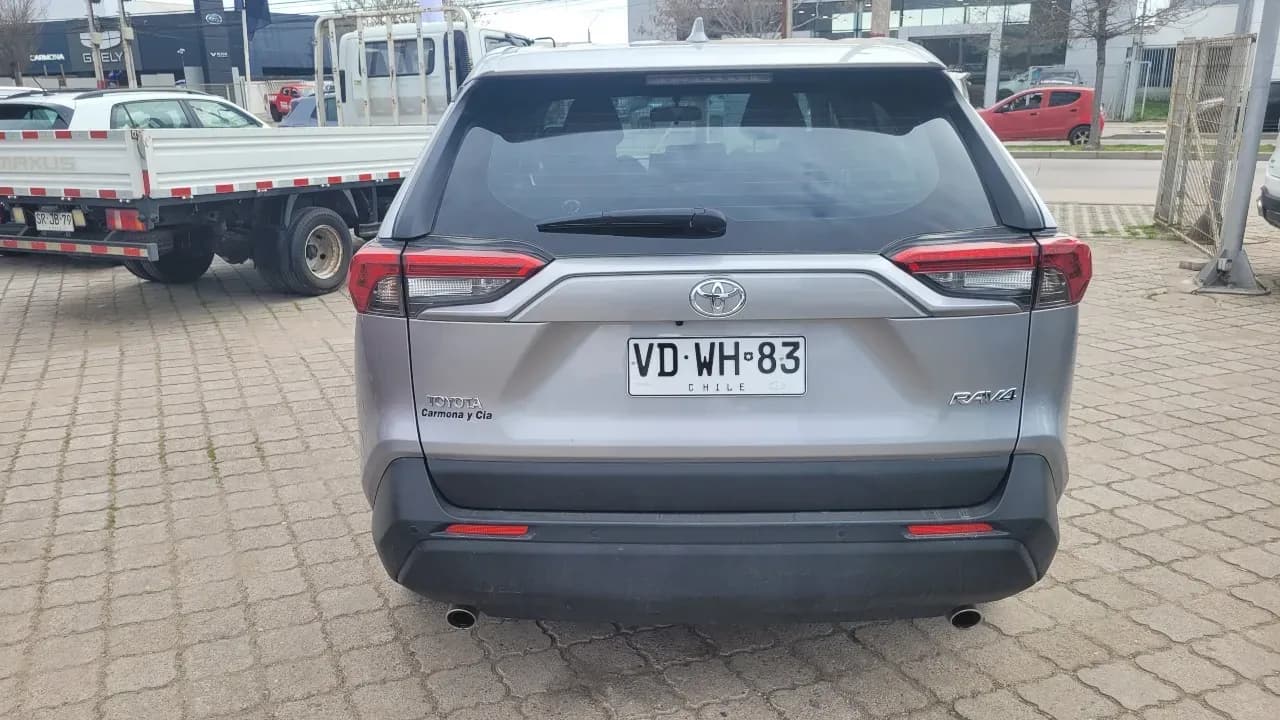 RAV4 4X2 2.0 FULL AUT. - view 6