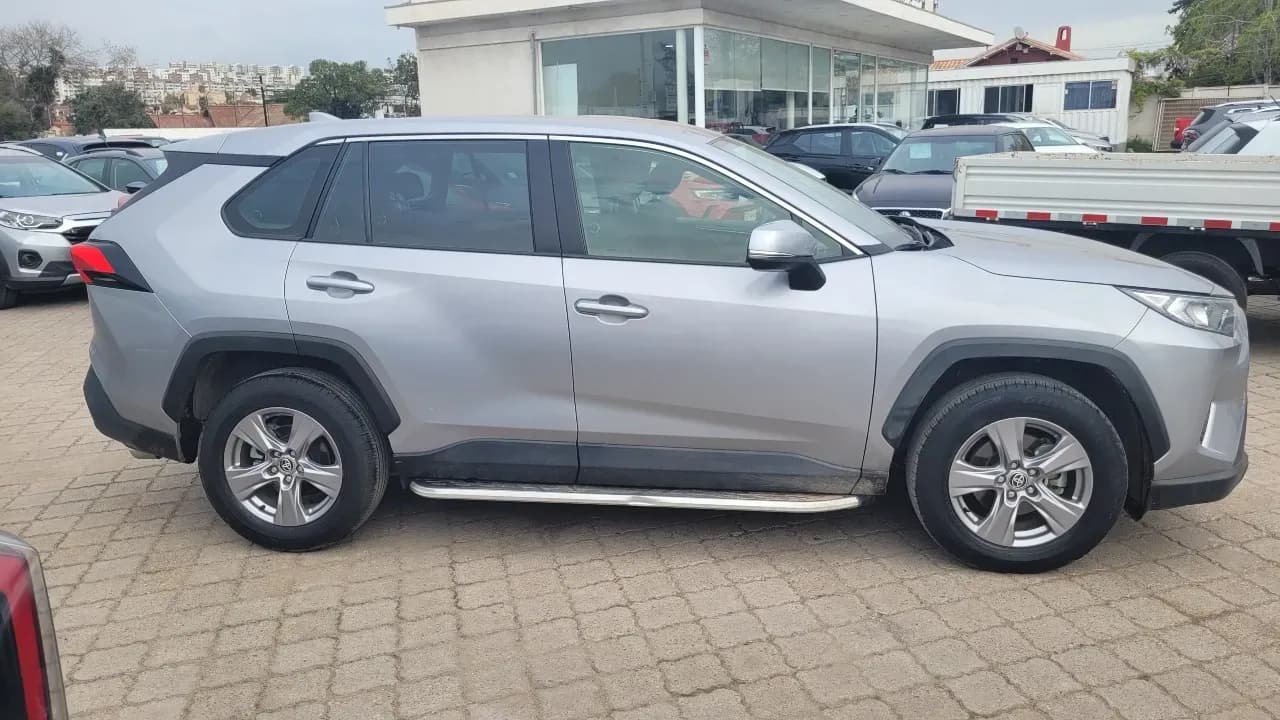 RAV4 4X2 2.0 FULL AUT. - view 8