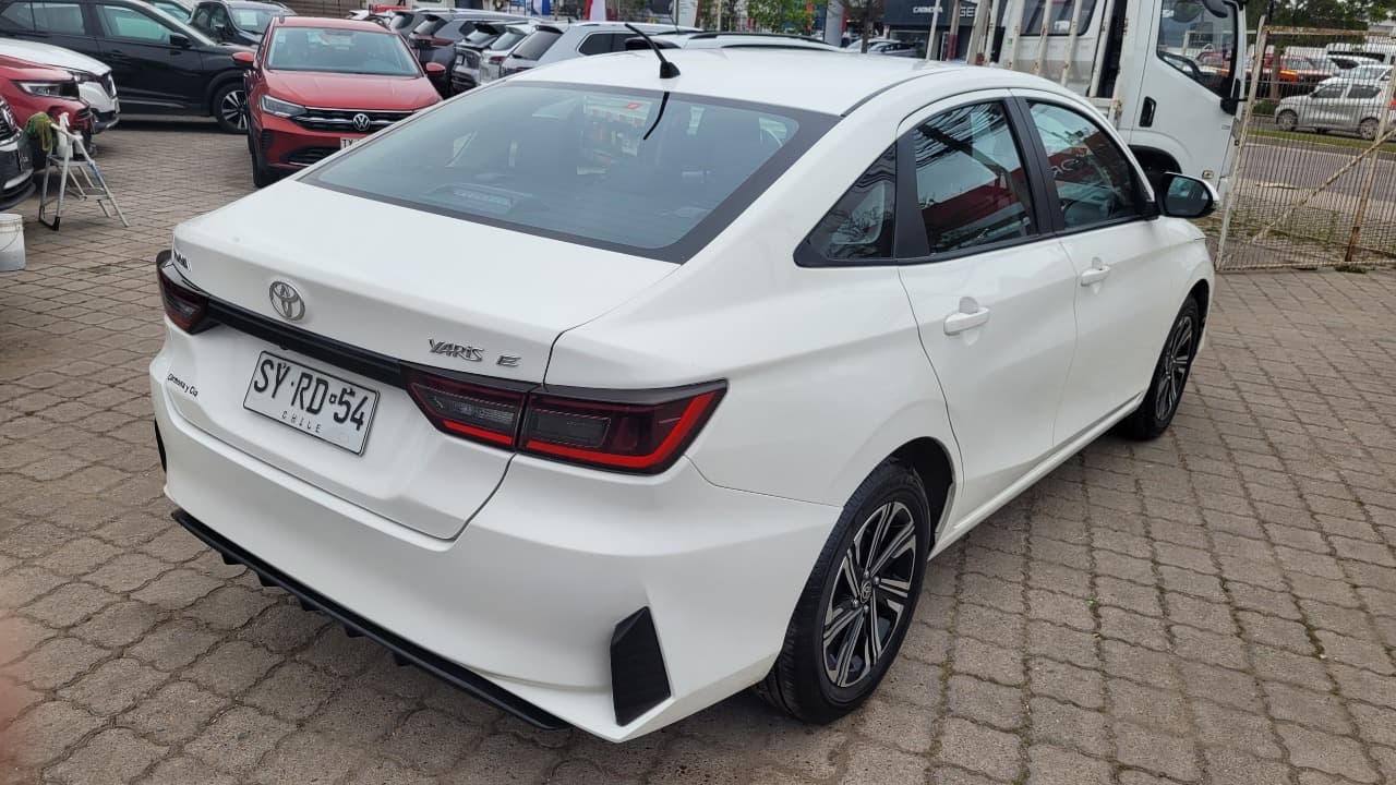 YARIS 1.5 FULL MEC. - view 7