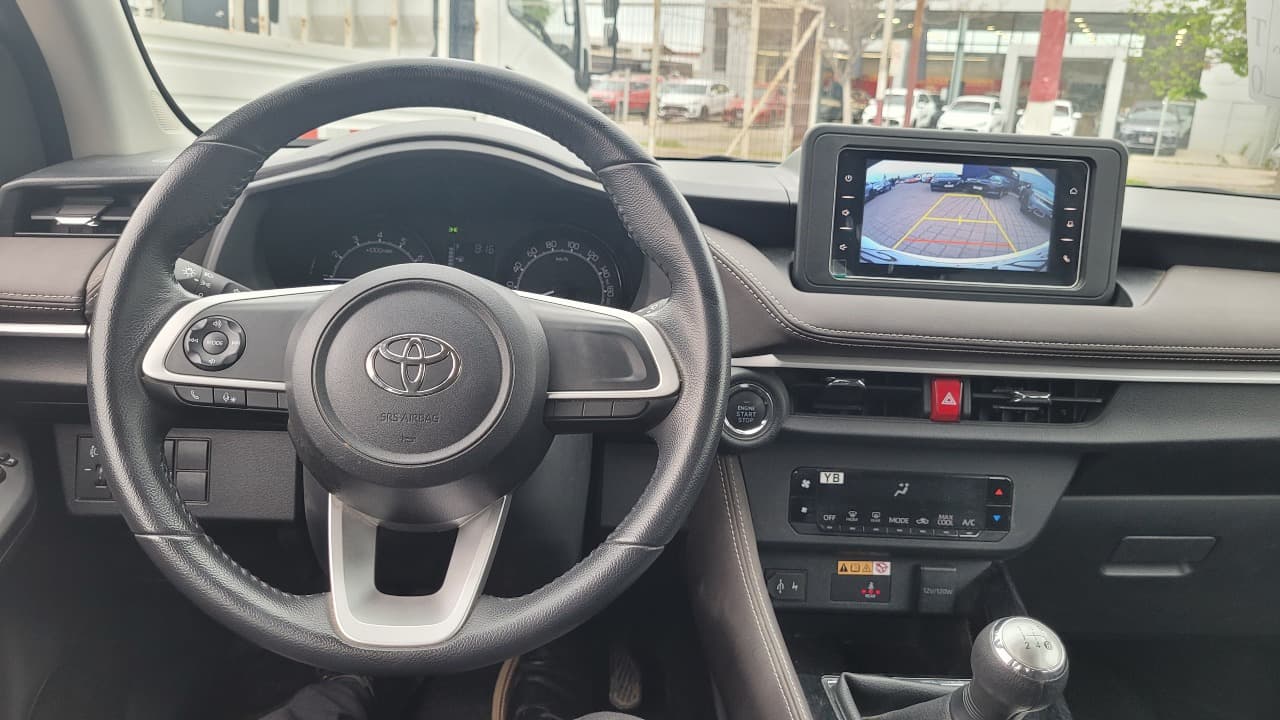 YARIS 1.5 FULL MEC. - view 13