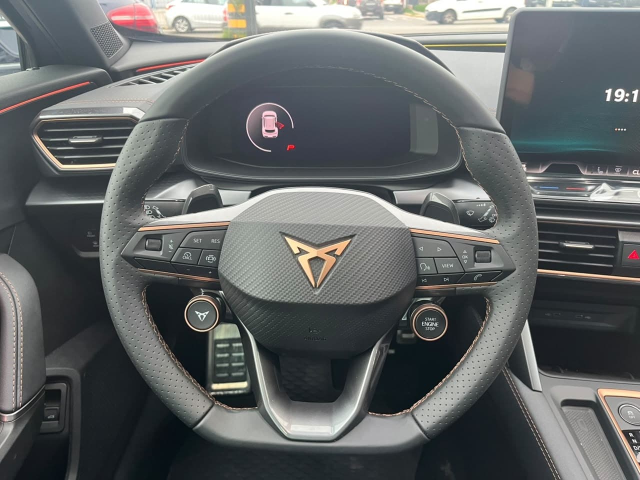 Formentor 1.5 TSI AT E-Hybrid - view 11