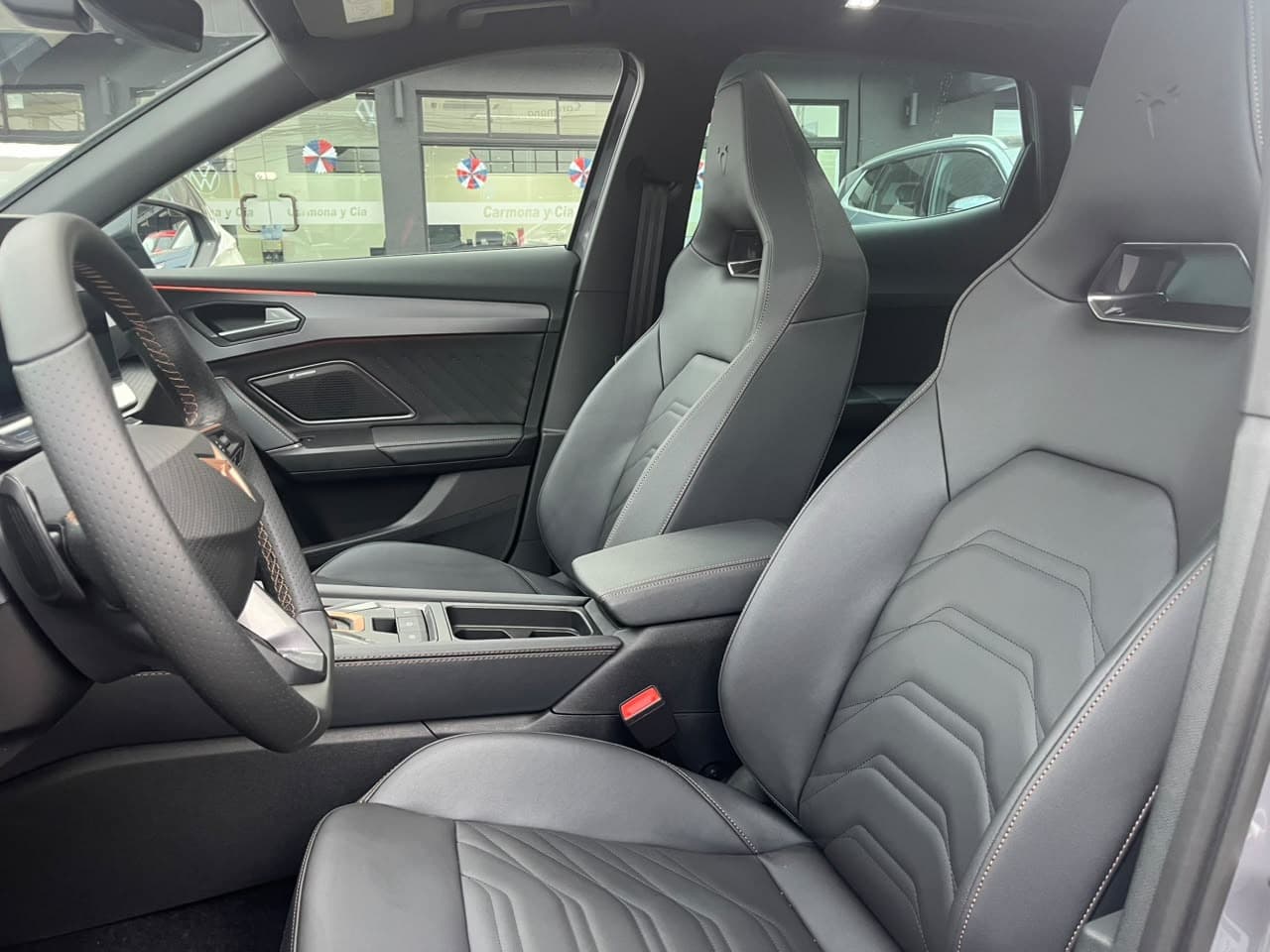 Formentor 1.5 TSI AT E-Hybrid - view 14