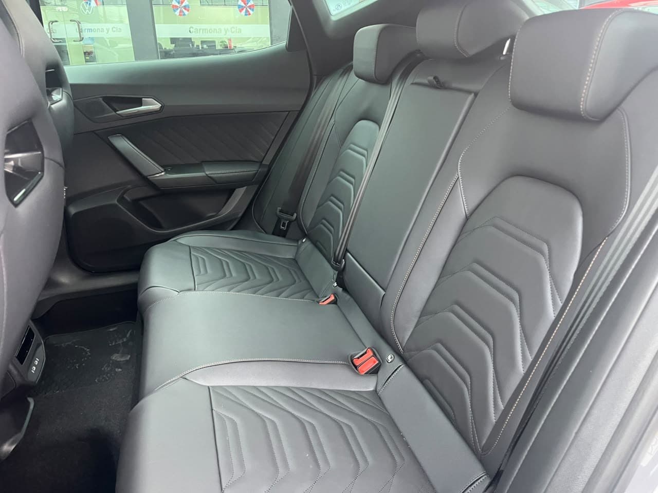 Formentor 1.5 TSI AT E-Hybrid - view 15