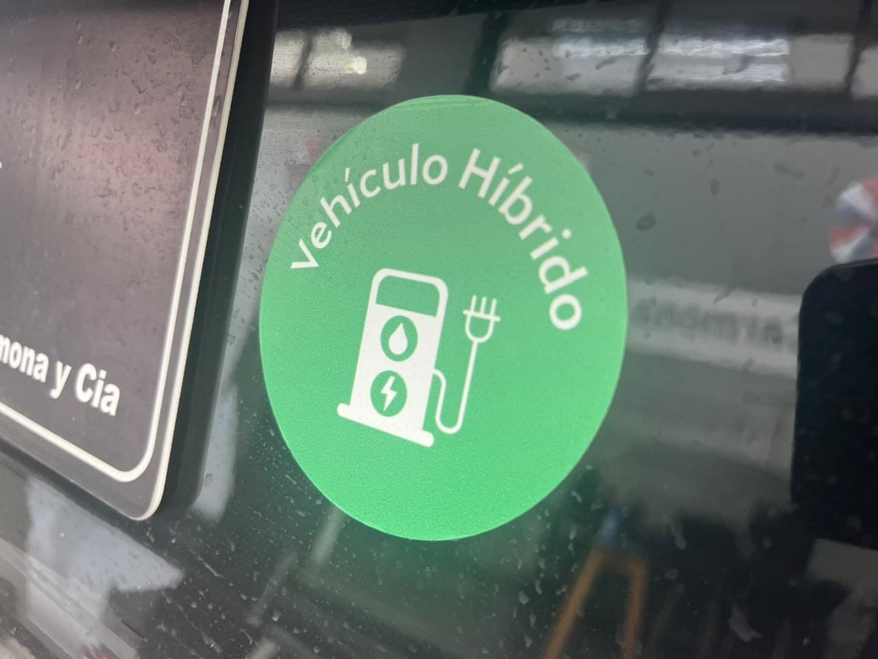 Formentor 1.5 TSI AT E-Hybrid - view 18
