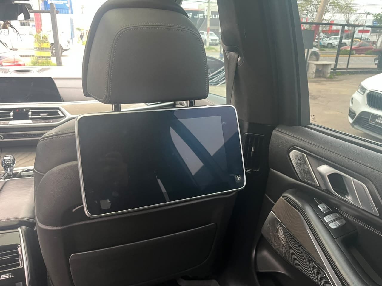 X7 M50I 4X4 4.4 AUT - view 20