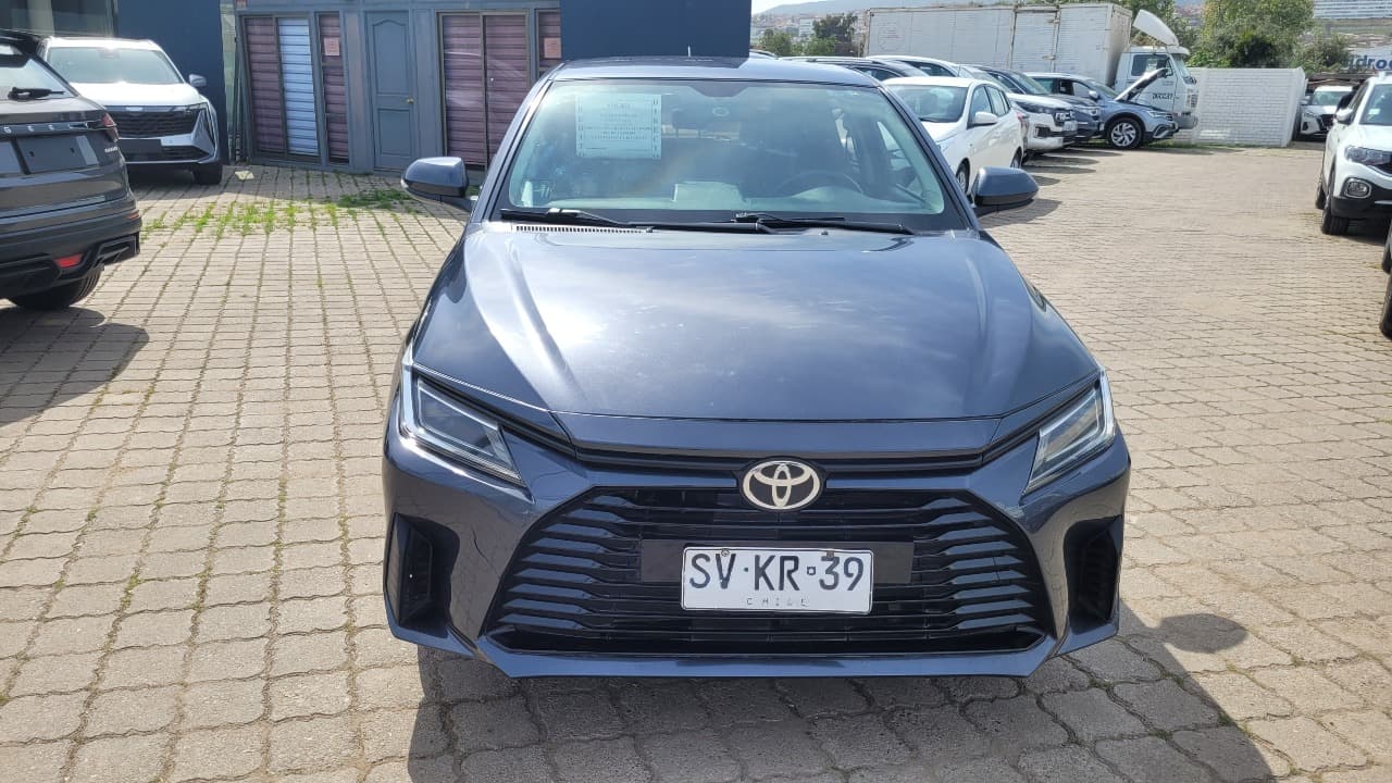 YARIS CVT FULL 1.5 - view 3