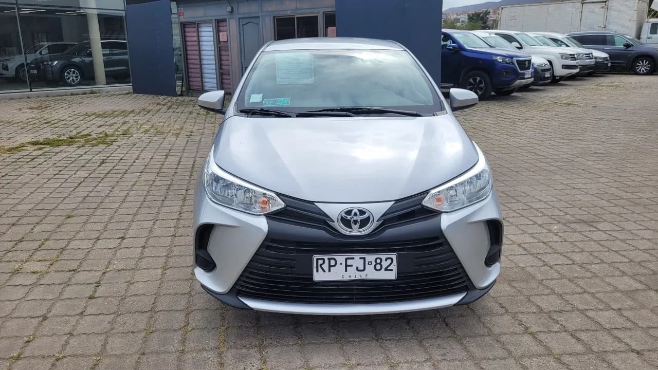 YARIS SEDAN OTTO 1.5 FULL MEC. - view 2
