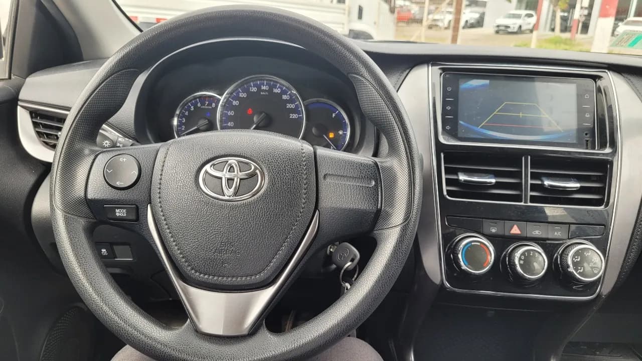 YARIS SEDAN OTTO 1.5 FULL MEC. - view 12