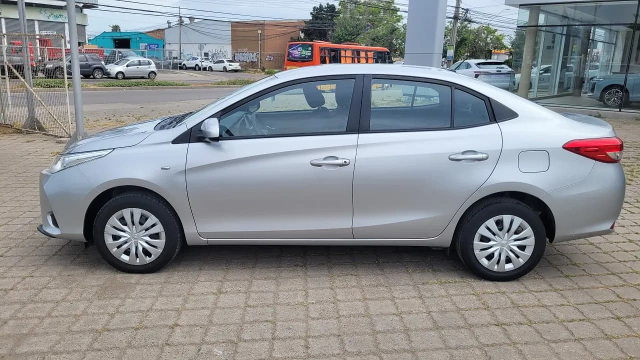 YARIS SEDAN OTTO 1.5 FULL MEC. - view 5