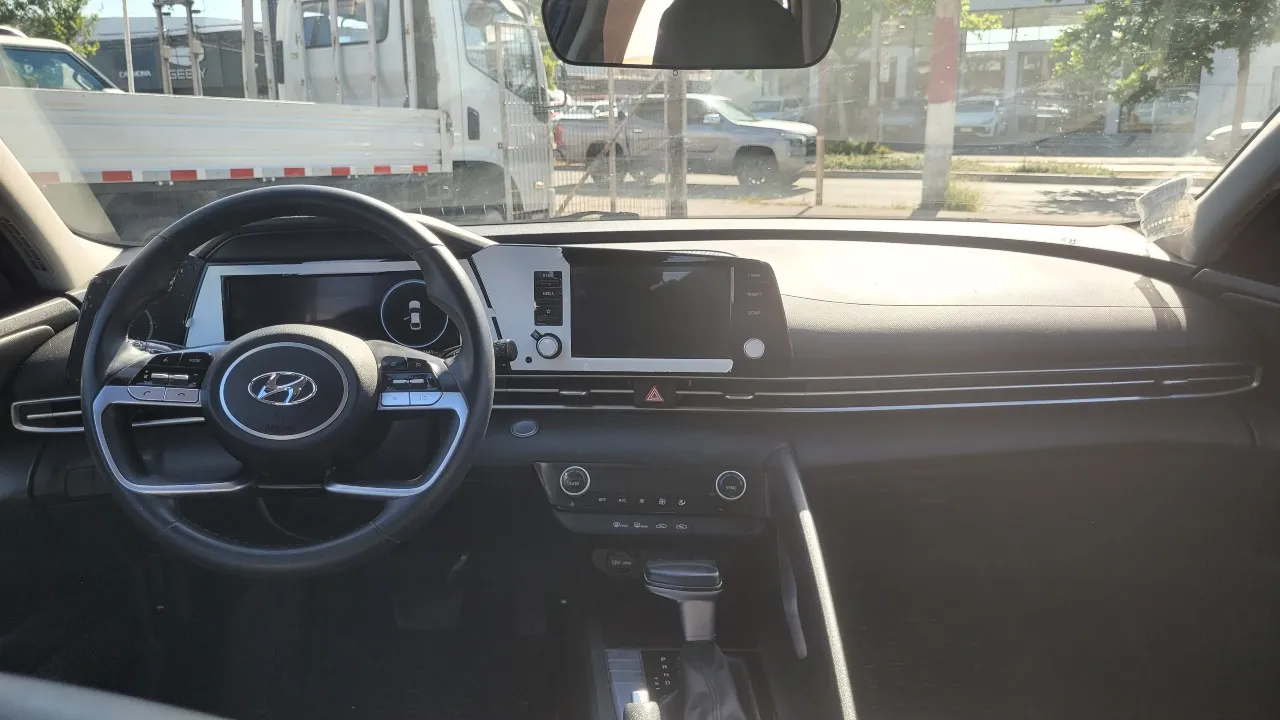 ELANTRA CN7 2.0 FULL AUT.  - view 13